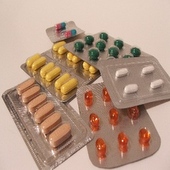 Regimen Switching Is Common During Initial Antiretroviral Treatment And May Be Linked To Poorer Prognosis (CROI 2011)